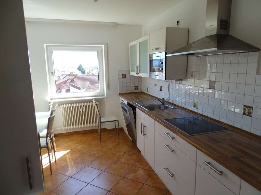 Immobilie in Oftersheim - Königstuhlblick - 3 Zimmerwohnung mit Aufzug in beliebter Lage von Oftersheim - Bild 3