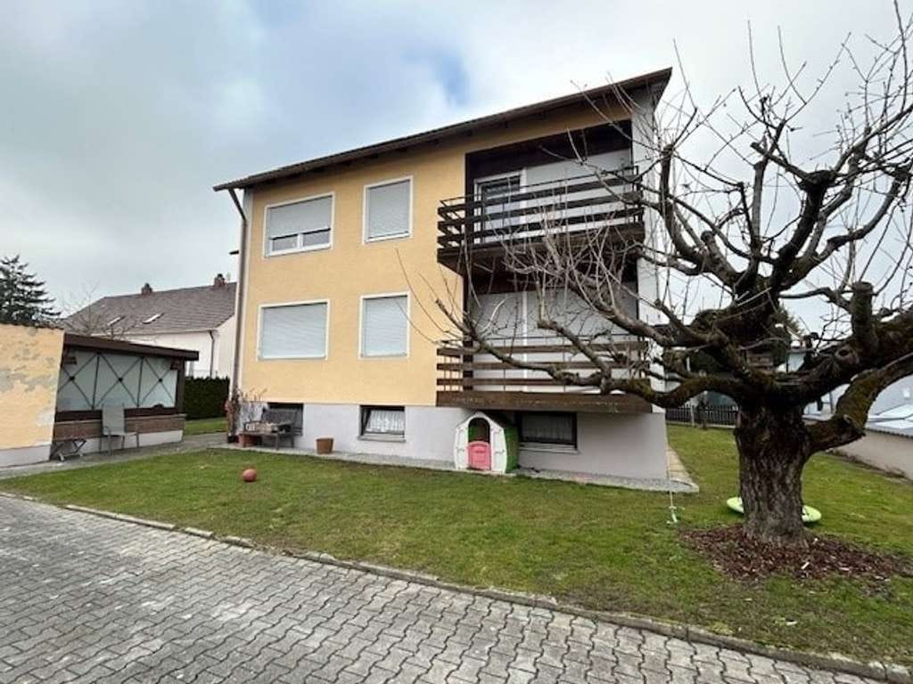 Immobilie in Plattling -  Großzügiges Wohnen in bester Lage
   - Bild 1