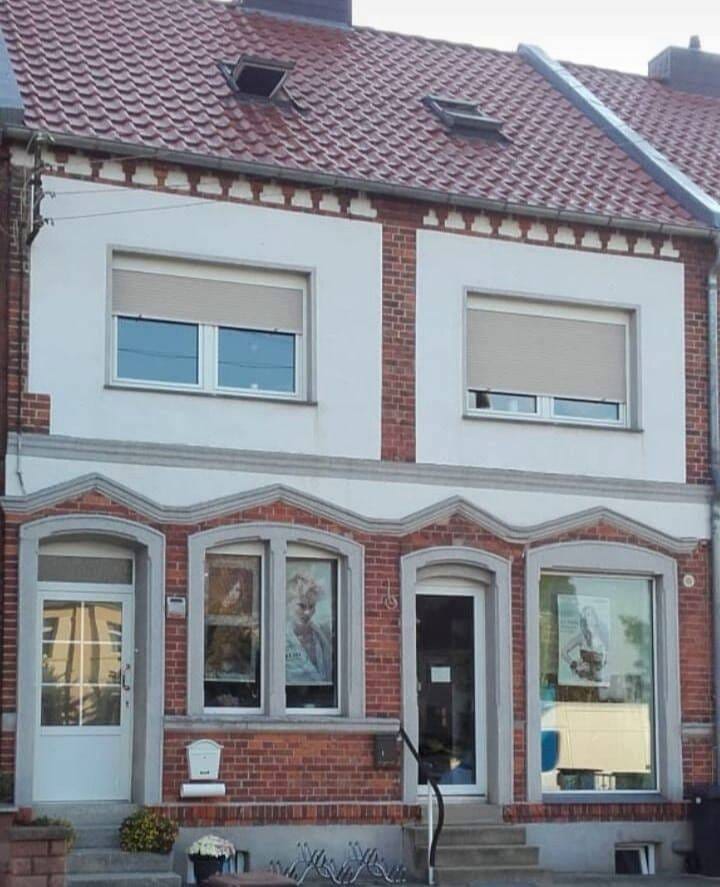 Immobilie in Raguhn-Jeßnitz - Mehrfamilienhaus mit einer Gewerbeeinheit und einer Wohnungseinheit in Jeßnitz  - Bild 0