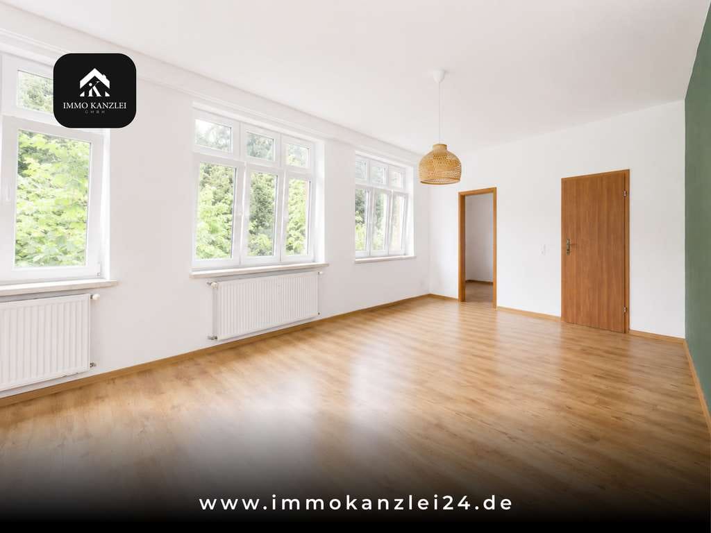 Immobilie in Hornberg - Wohnen wie im Haus - Großzügige Maisonettewohnung mit Terrasse in Hornberg! - Bild 0