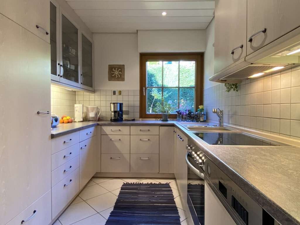 Immobilie in Althütte - *** Wohnen wie im Urlaub ... großes, gepflegtes Einfamilienhaus mit toller Aussicht und ganz nah an  - Bild 4