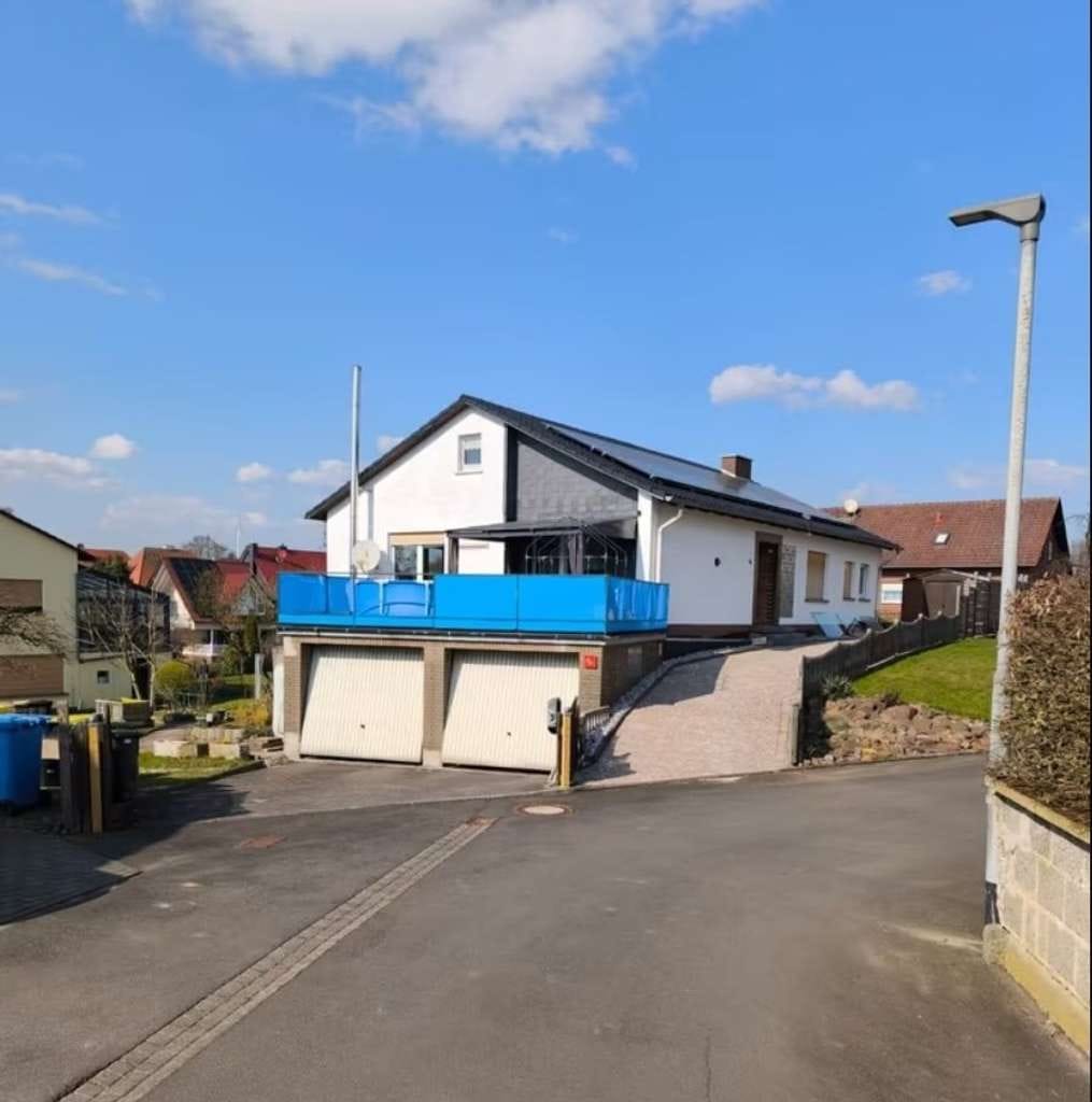 Immobilie in Stadtallendorf - Stadtallendorf, 2 Familienhaus - Bild 0