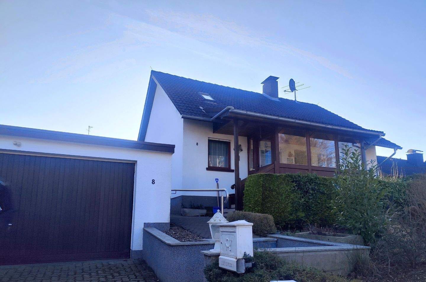 Immobilie in Detmold - Einfamilien-Wohnhaus mit Garagengebäude in Detmold-Bentrup-Lossbruch zu verkaufen - Bild 2