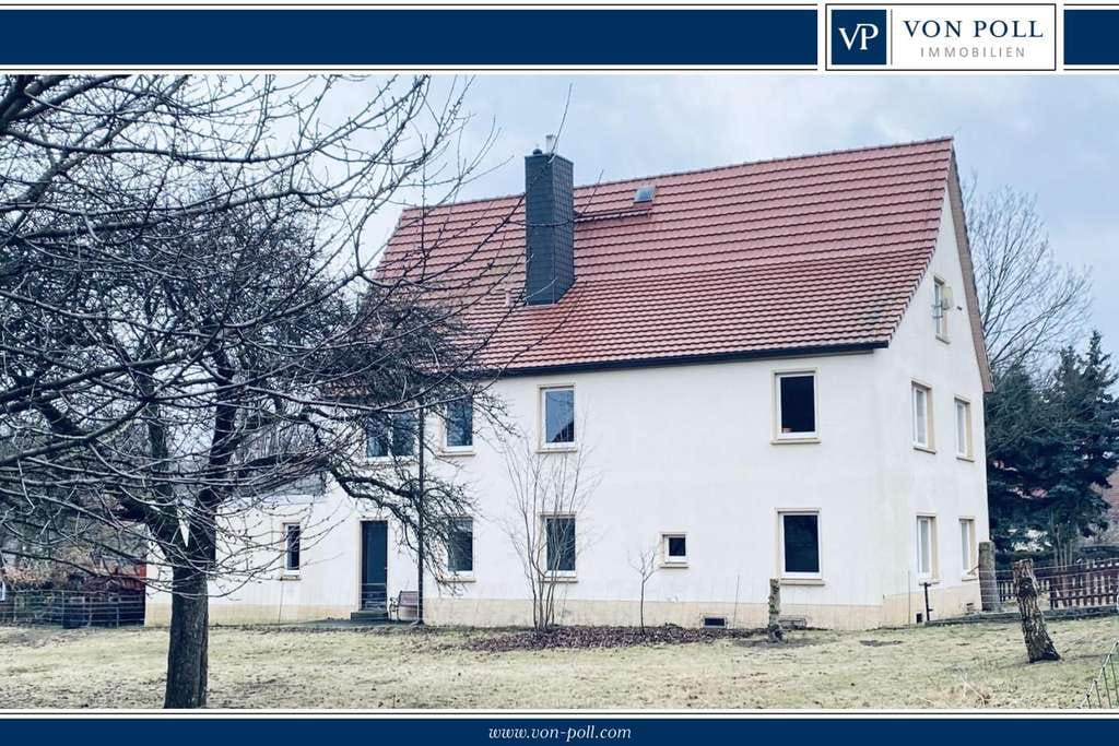 Immobilie in Bischofswerda - Charmantes Familienhaus mit großem Garten und viel Platz für alle - Bild 0