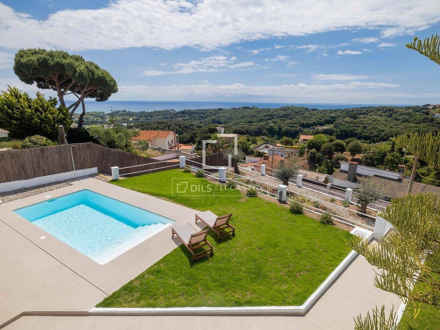 Immobilie in Waldenburg - Fantastische mediterrane Villa in erhöhter, privilegierter Lage mit Ausblick aufs Meer - Bild 0