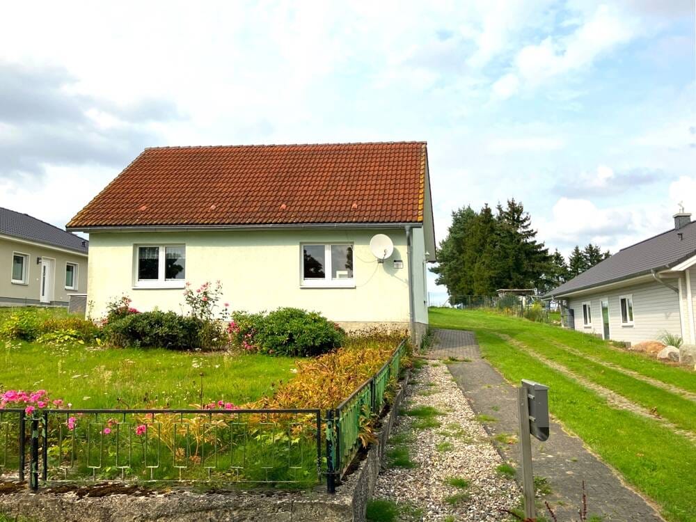 Immobilie in Sanitz - Einfamilienhaus mit Sanierungsbedarf in Sanitz - Bild 0