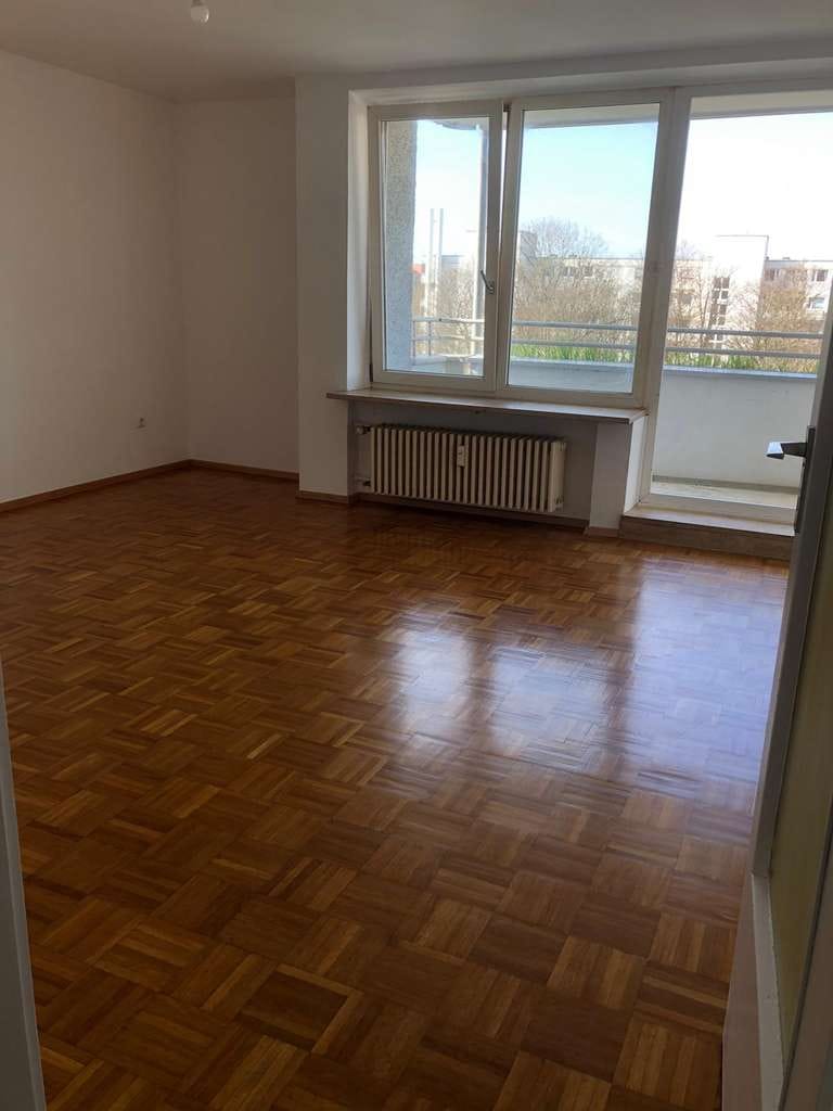 Immobilie in Haar - Ruhiges 1 Zimmer Apartment mit Balkon und Tiefgarage  - Bild 0