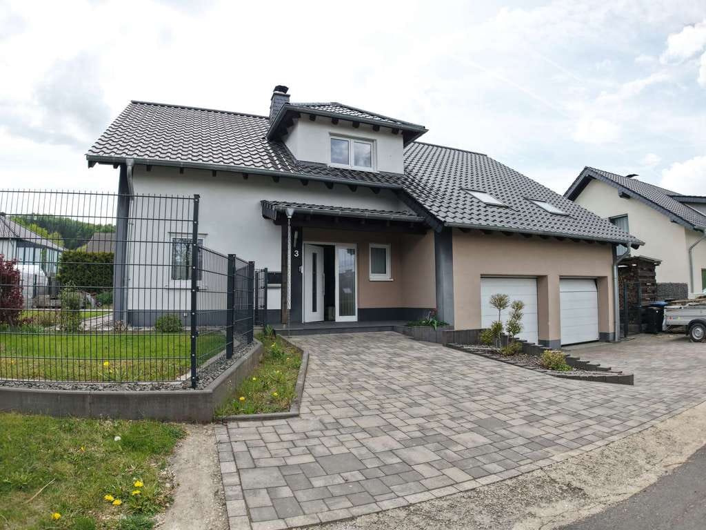Immobilie in Walsdorf - Familientraum in ruhiger Bestlage - modern, freistehend & energieeffizient (A+) - Bild 1