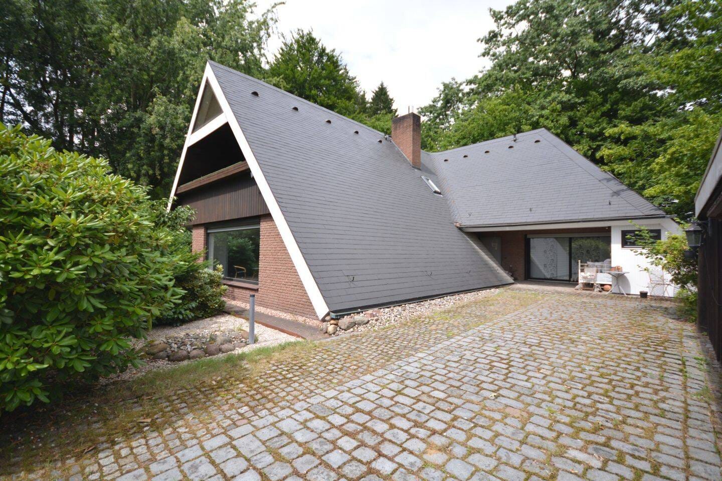 Immobilie in Buchholz in der Nordheide - Charakterhaus mit Stil - Ruhe, Raum und Individualität im Grünen (Buchholz i.d.N.) - Bild 2