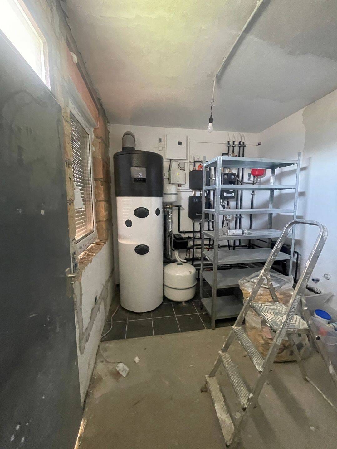 Immobilie in Mörsfeld - Einfamilienhaus mit großem Grundstück & moderner Energietechnik - Bild 2