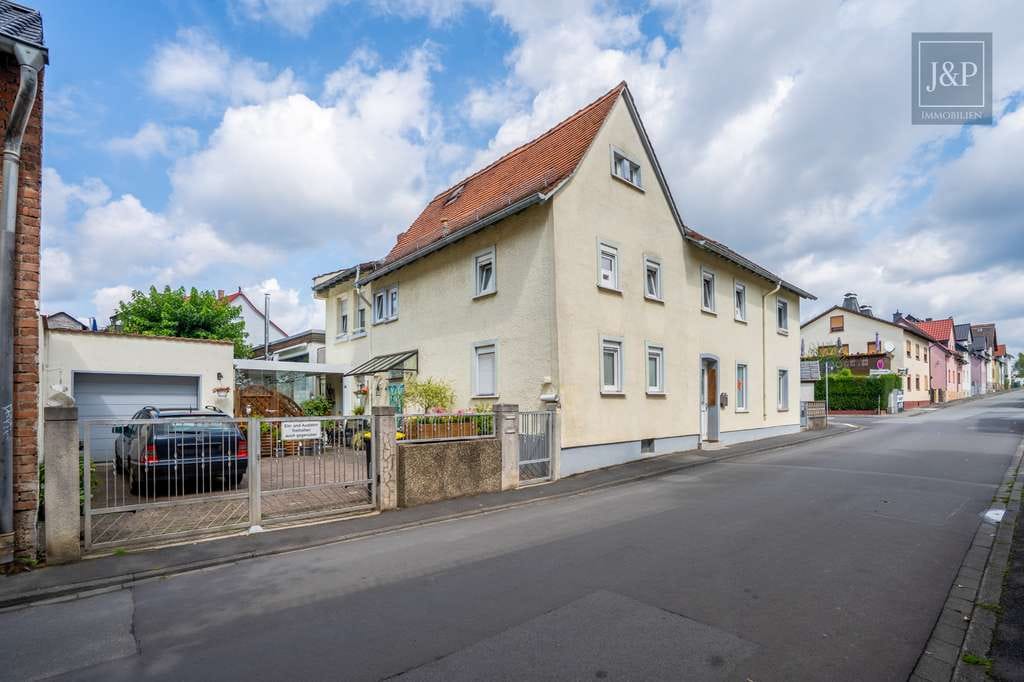 Immobilie in Oberursel - Wohn- & Geschäftshaus in Oberursel-Bommersheim mit Mieteinnahmen und viel Potenzial! - Bild 1