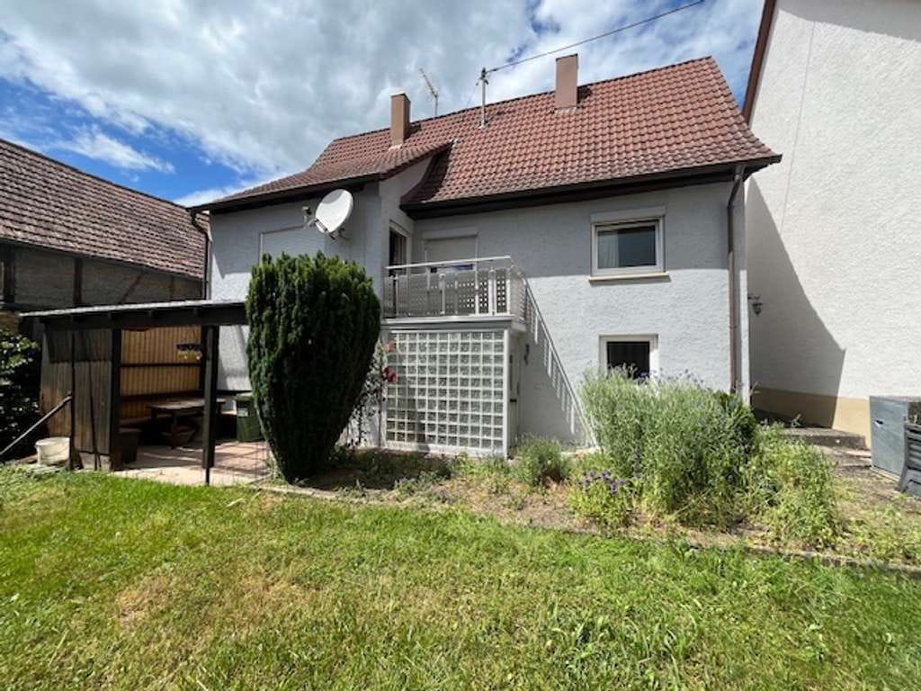 Immobilie in Nagold - Nagold-Vollmaringen schönes Einfamilienwohnhaus - Bild 0
