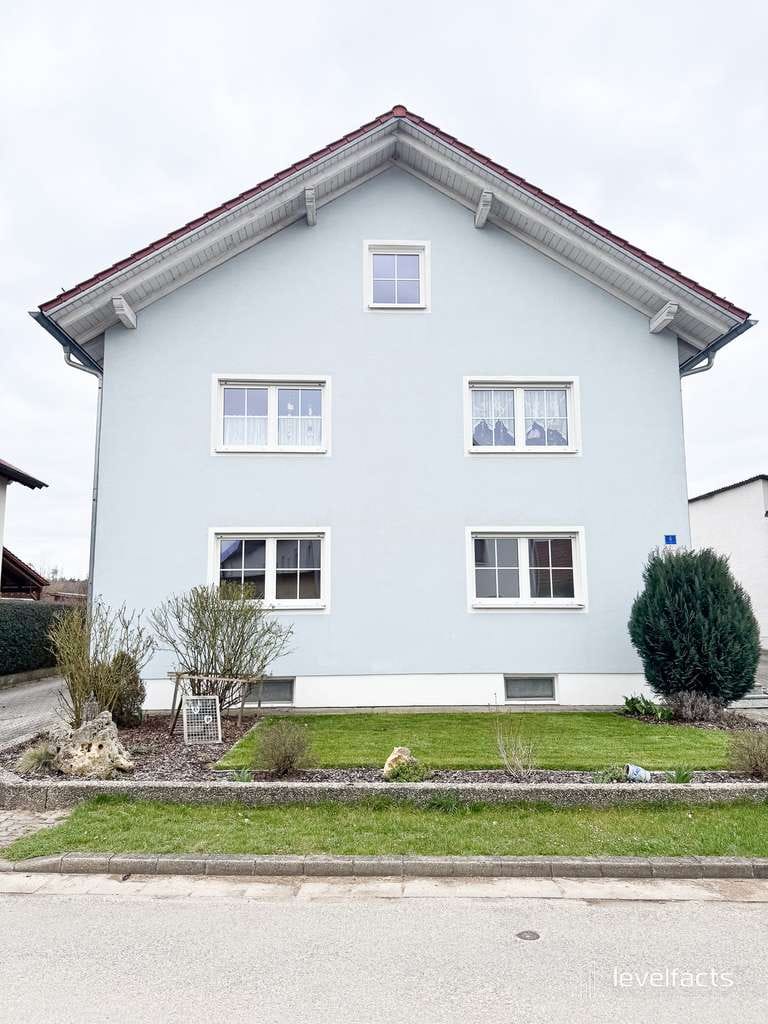 Immobilie in Beilngries - Attraktive Kapitalanlage: 2-Familienhaus mit Ausbaupotenzial in Beilngries-Irfersdorf - Bild 1
