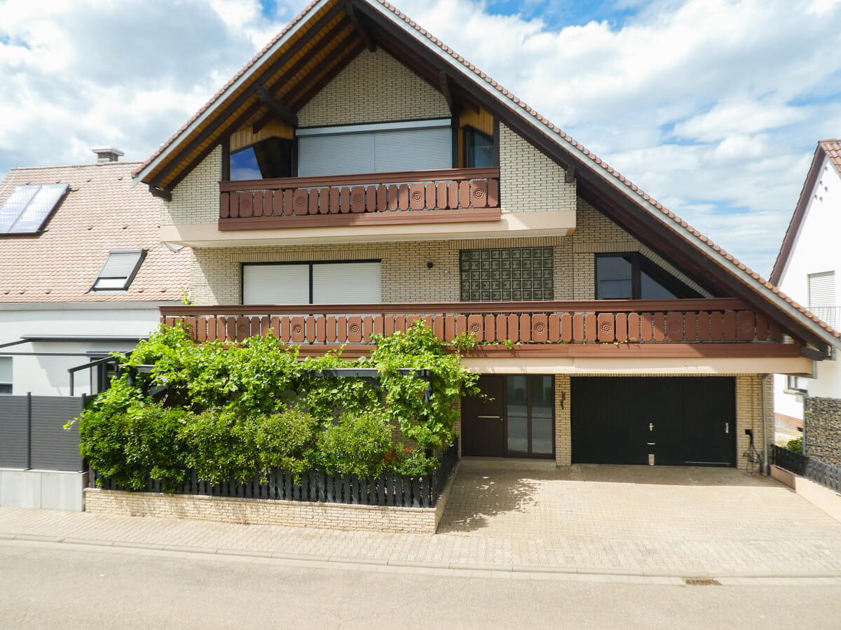 Immobilie in Hochdorf-Assenheim - Gemütliches Eigenheim in ruhiger Lage mit Wohlfühlcharakter – Garage, Stellplatz & sonnige Terrasse - Bild 0