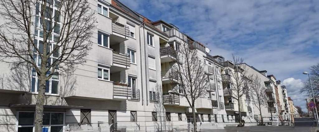 Immobilie in Leipzig - Sofort bezugsfrei: 1-Zimmer-Wohnung mit Tiefgaragenstellplatz in Leipzig - Bild 2