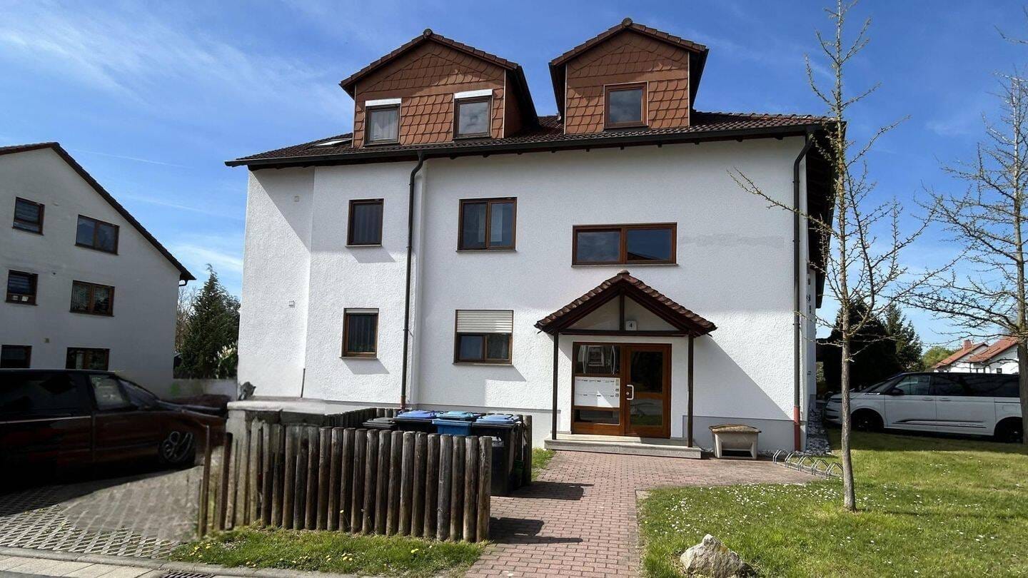 Immobilie in Unterwellenborn - Schicke 2-Zimmer-Wohnung mit Balkon - Bild 2