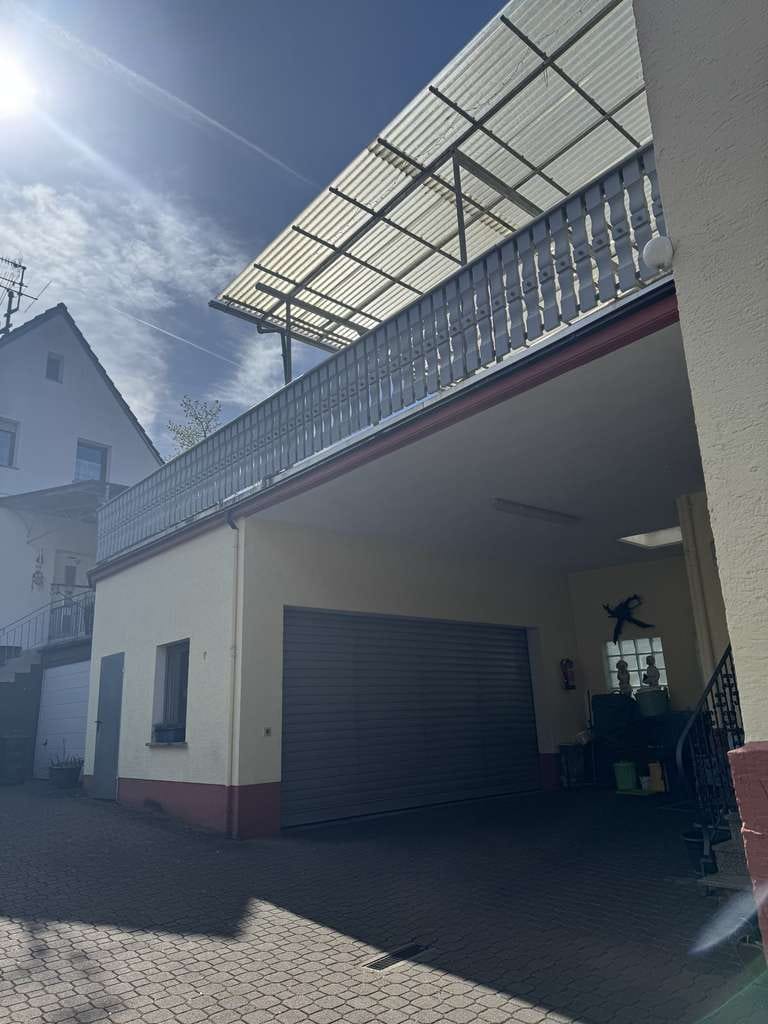 Immobilie in Schöllkrippen - Gemütliches Einfamilienhaus in Schneppenbach mit Garage und Garten - Bild 3