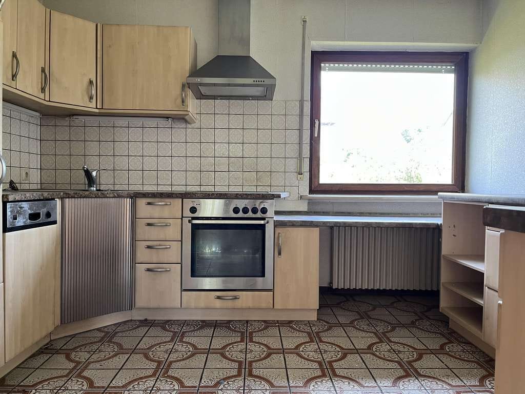 Immobilie in Rosenberg - Großzügiges Zweifamilienhaus mit schönem Garten in Rosenberg - Bild 4