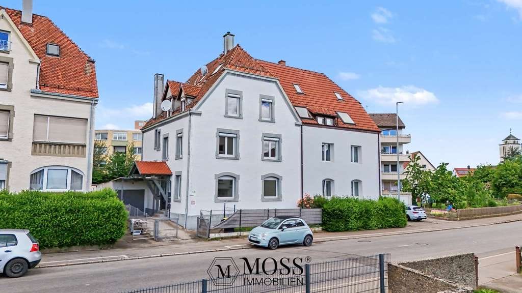 Immobilie in Trossingen - Raumgefühl auf zwei Ebenen mit ausgebauter Bühne - Bild 1