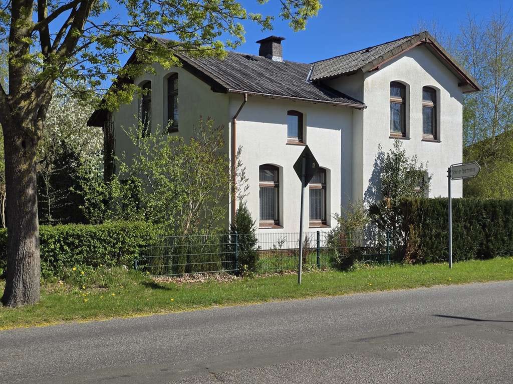 Immobilie in Borgdorf-Seedorf - Charmantes Haus mit viel Potenzial – ideal für Familien und Handwerker - Bild 0
