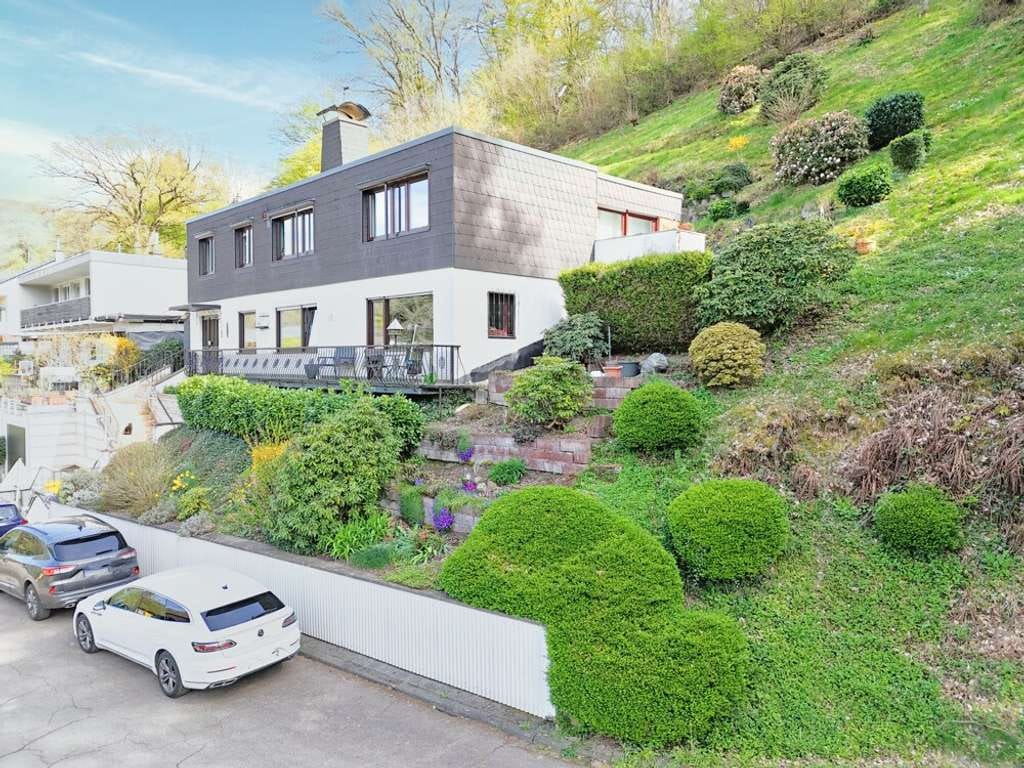 Immobilie in Dausenau - Gepflegte 2-ZKB-Wohnung mit Balkon und Terrasse in ruhiger Lage von Dausenau - Bild 0
