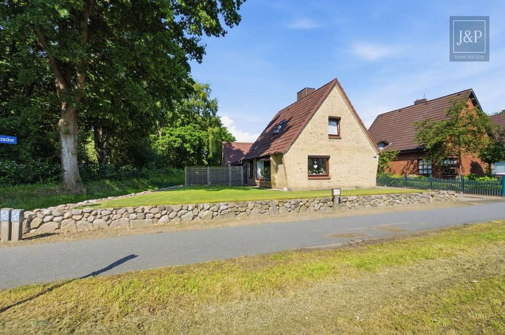 Immobilie in Weddingstedt - Inkl. Gartenidyll: Einziehen & Wohlfühlen! - Bild 0