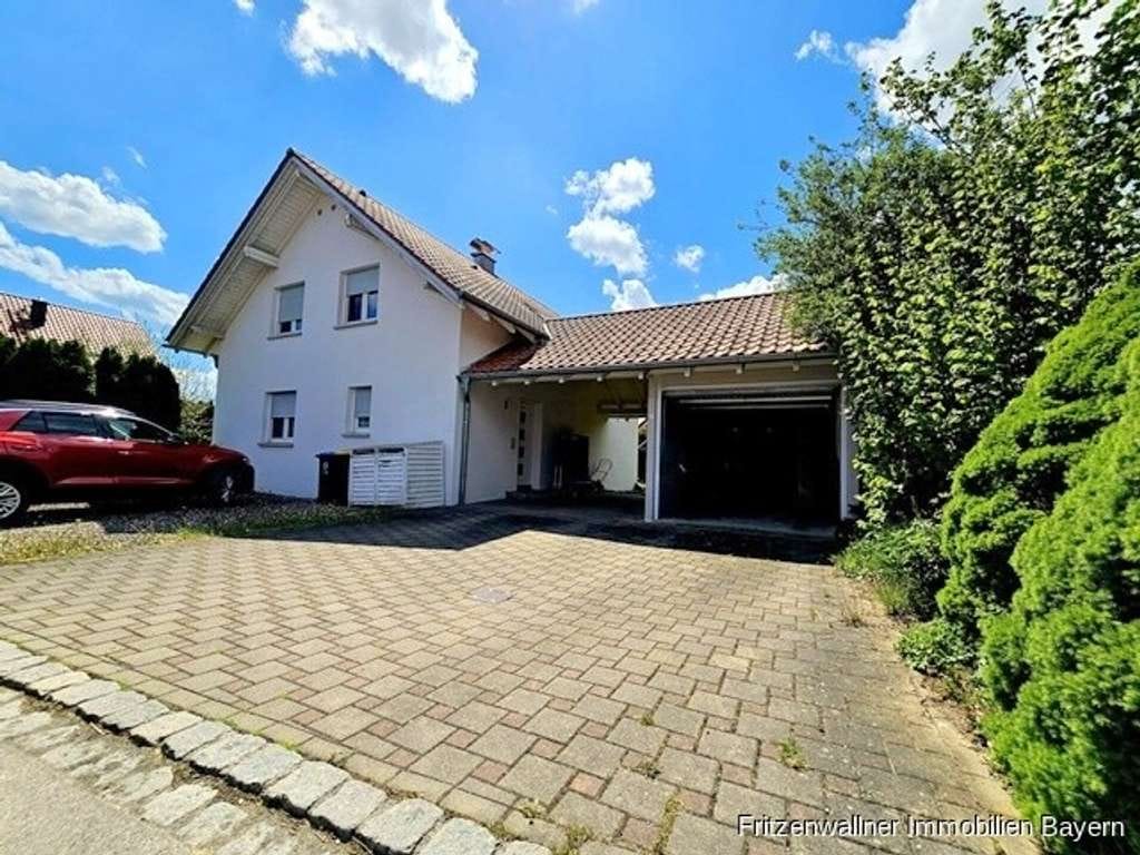 Immobilie in Dirlewang - „Modernes Familienhaus mit Fußbodenheizung & Pelletofen“ - Bild 0