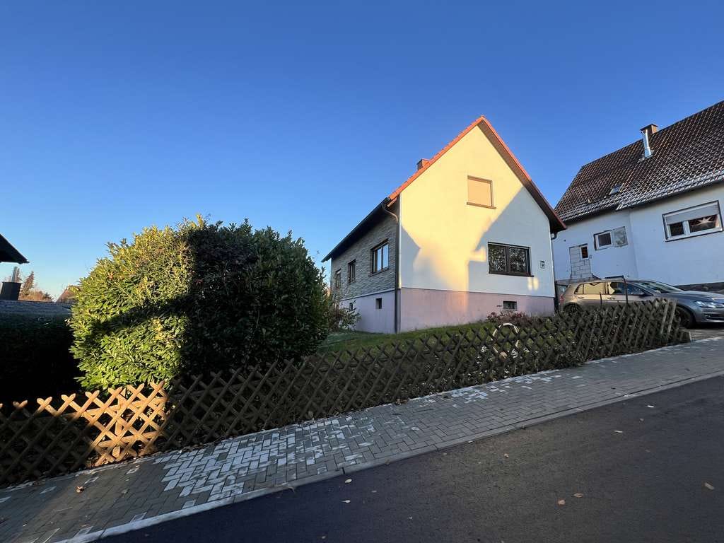 Immobilie in Donsieders - Einfamilienhaus mit großzügigem Garten - Bild 2