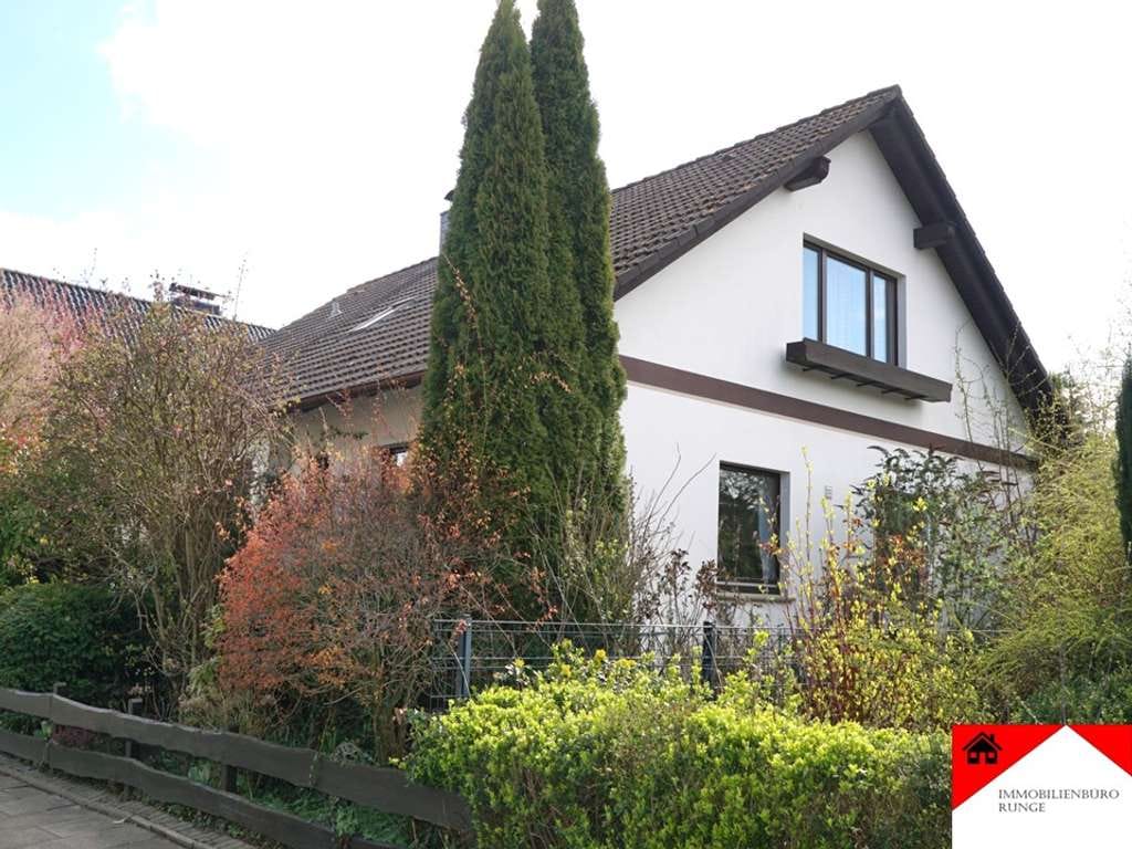 Immobilie in Bückeburg - Gemütliches Einfamilienhaus mit Vollkeller in bevorzugter Wohnlage von Bückeburg - Bild 1