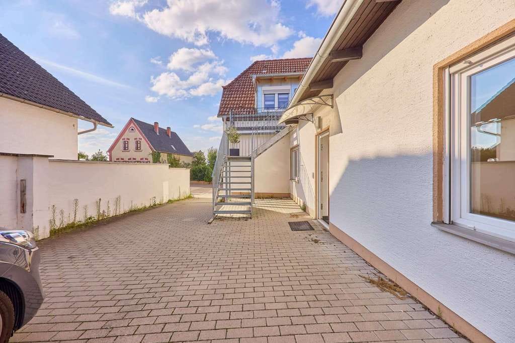 Immobilie in Römerberg - Wohnhaus mit Einliegerwohnung, Scheune & großem Grundstück – zusätzliches Baupotenzial möglich - Bild 2