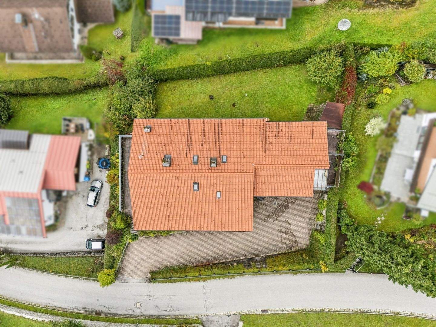 Immobilie in Berchtesgaden - Alpenpanorama inklusive - Großzügiges Wohnhaus mit vielseitigem Potenzial in traumhafter Lage - Bild 1