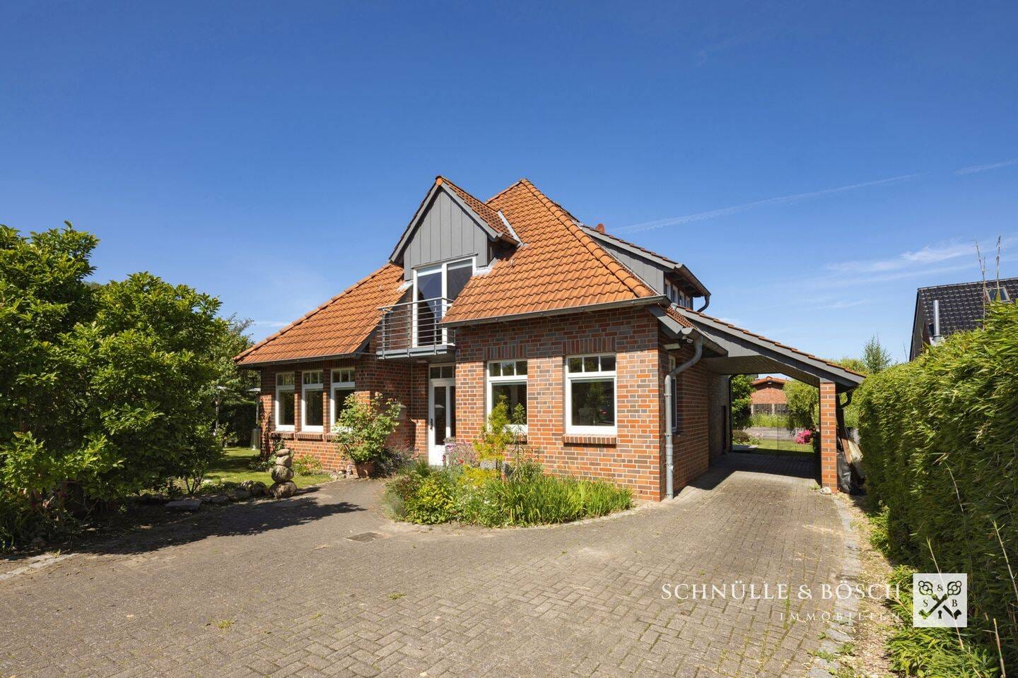 Immobilie in Fredenbeck - Wunderschönes Architektenhaus in Fredenbeck mit Doppelgarage - Bild 0