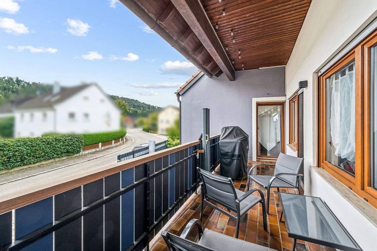 Immobilie in Treuchtlingen - Einfamilienhaus mit Einliegerwohnung - Bild 3