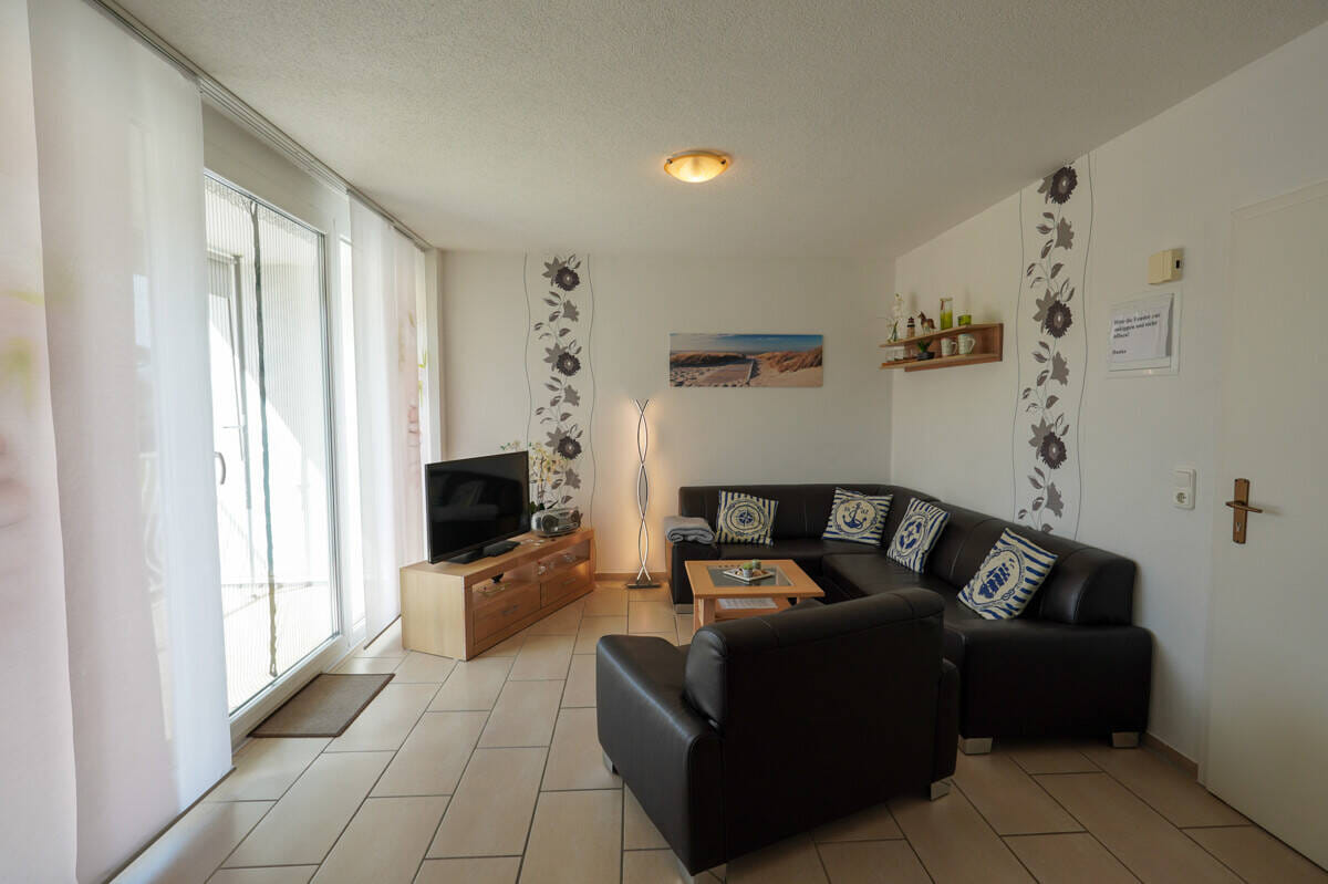 Immobilie in Benz - Moderne Eigentumswohnung mit großem Balkon & Pool - ideal als stilvoller Zweitwohnsitz oder komfortables Zuhause - Bild 4