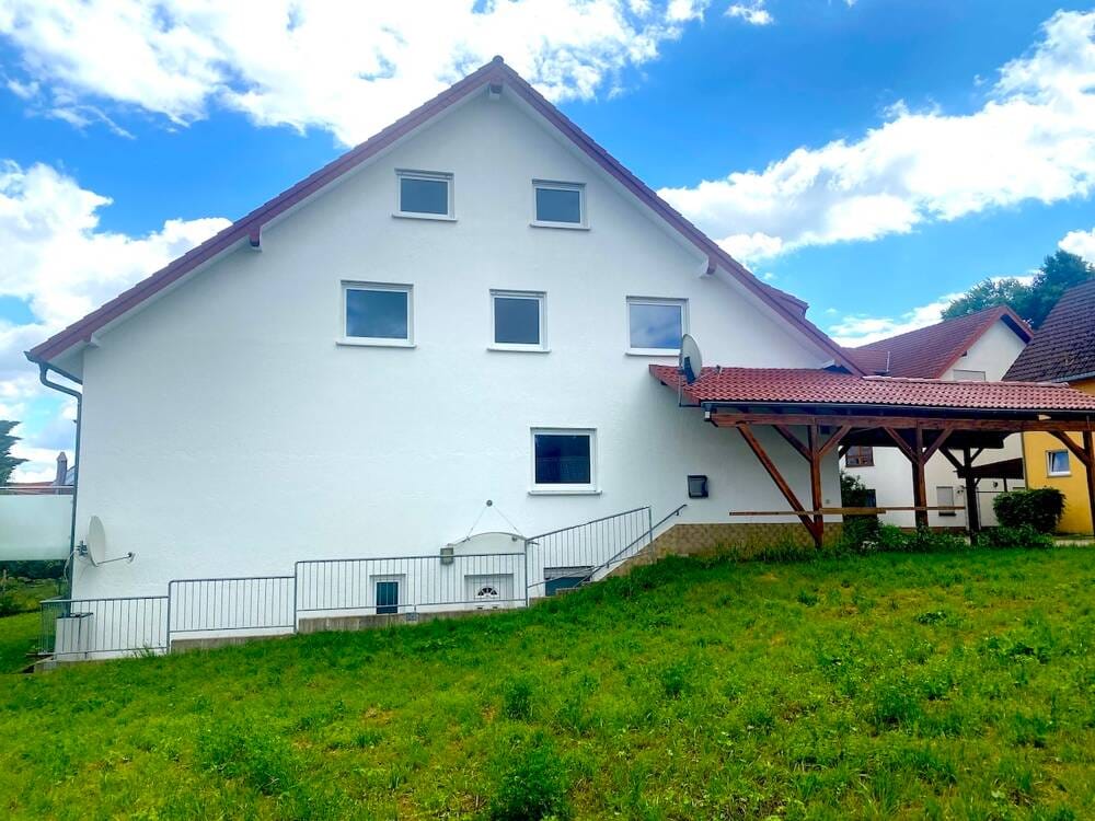Immobilie in Neidenstein - geräumige Doppelhaushälfte mit separat zugänglicher Einliegerwohnung - Bild 1
