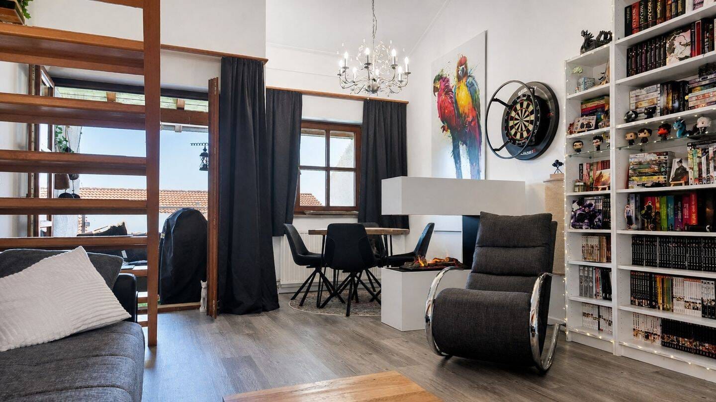 Immobilie in Waldkirchen - Charmante u. renovierte 3-Zimmer-Maisonette-Wohnung mit neuer EBK & ca. 5,4 % Brutto-Mietrendite - Bild 1