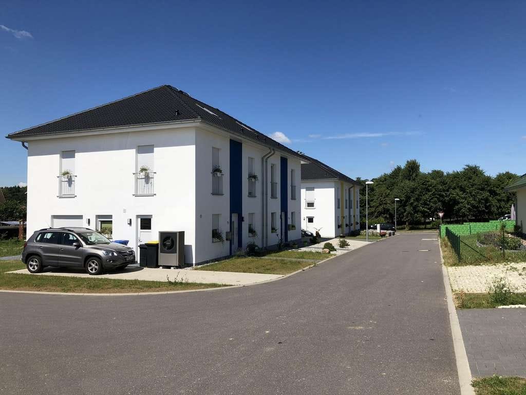 Immobilie in Neuburg - Moderne Doppelhaushälfte mit großem Garten *provisionsfrei* - Bild 1