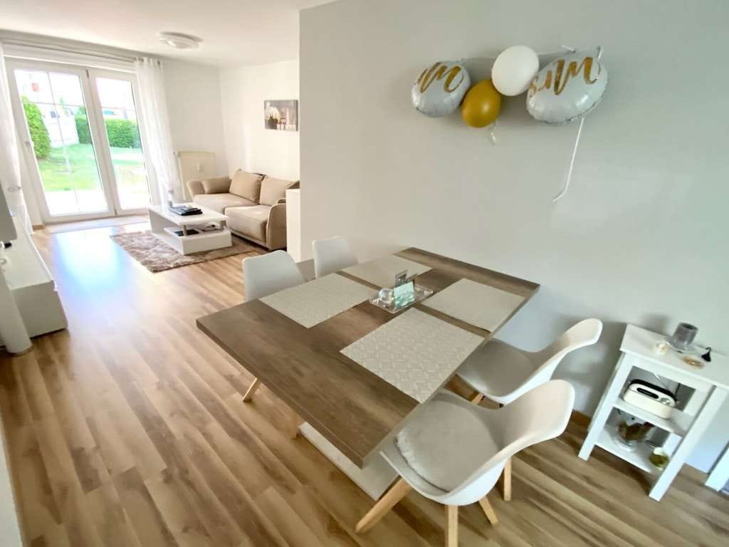 Immobilie in Sarstedt - Modernisierter Wohntraum in toller Lage - Bild 2