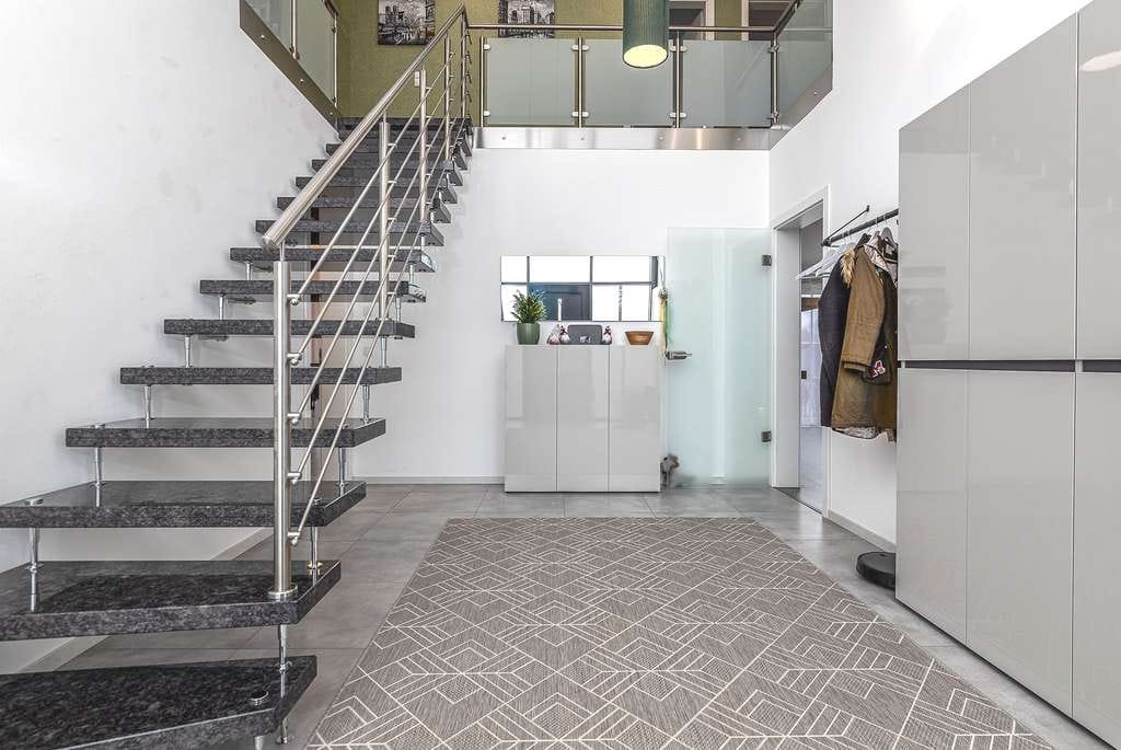 Immobilie in Bersenbrück - Wenn Architektur Gefühle weckt - 
Exklusives Wohnen in begehrter Lage von Bersenbrück!
 - Bild 2