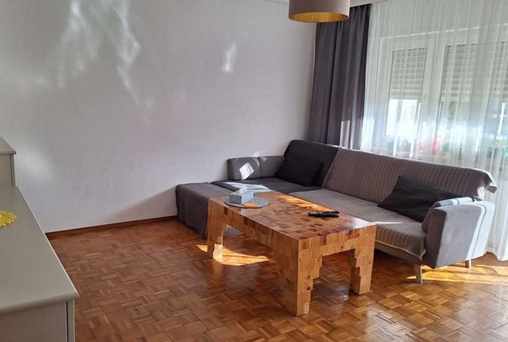 Immobilie in Philippsburg - 2-Fam.-Haus mit zusätzlich ausgebautem Dachgeschoss in sehr schöner Wohnlage von Philippsburg - Bild 3
