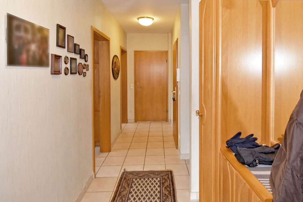 Immobilie in Dassendorf - Haus-im-Haus:  Vermietete 3-Zimmer-Wohnung mit begehbarem Keller, Terrasse, Gartenanteil und Carport - Bild 3