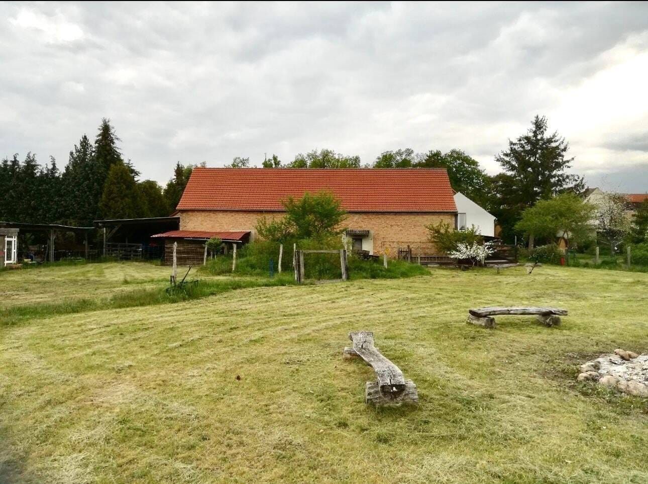 Immobilie in Rheinsberg - Außergewöhnlicher 4-Seiten-Bauernhof mit 2ha Land zwischen Seen und Flüssen! (VB) - Bild 4