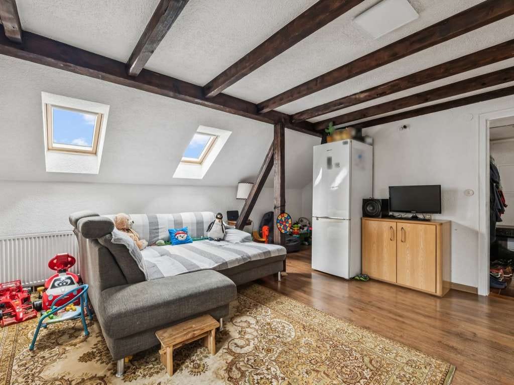 Immobilie in Abtsgmünd - Saniertes Mehrfamilienhaus mit 3 Wohneinheiten in Abtsgmünd-Untergröningen - Bild 2