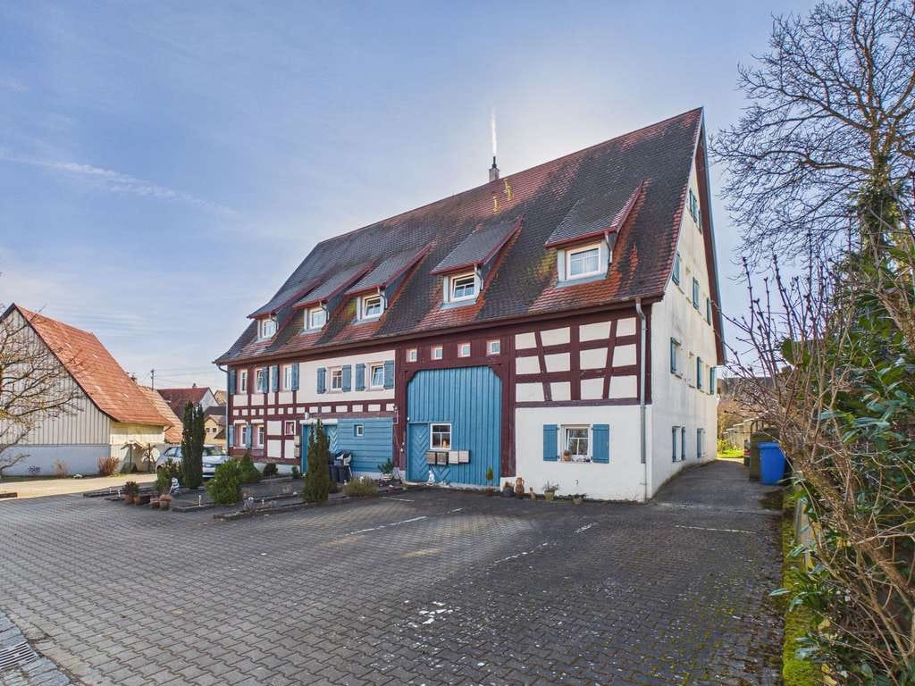 Immobilie in Dormettingen - Großzügige Maisonettewohnung mit viel Platz und besonderem Wohngefühl - Bild 2