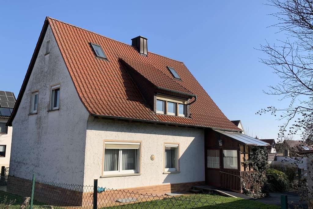 Immobilie in Geldersheim - Zweifamilienhaus in Geldersheim mit Nebengebäuden - Bild 4