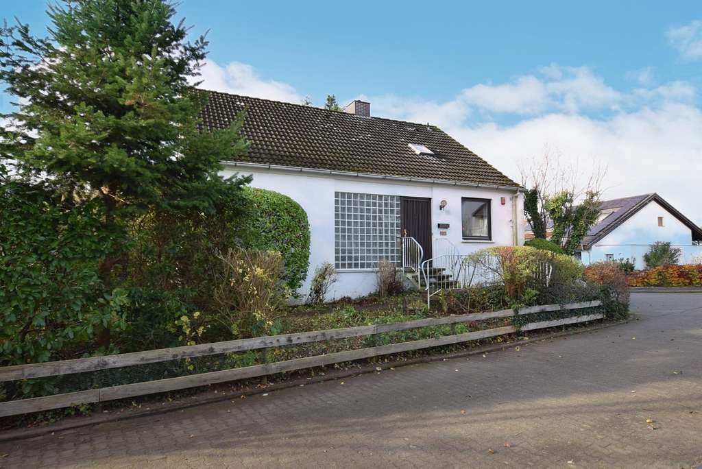 Immobilie in Groß Grönau - Einfamilienhaus in bester Lage von Groß Grönau! - Bild 1