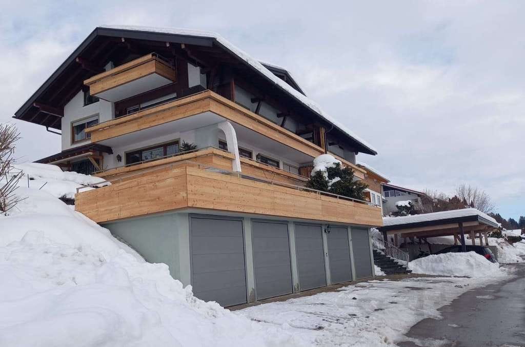 Immobilie in Wertach - Schöne Dachgeschosswohnung in Top Lage, sehr ruhig und traumhafter Aussicht - Bild 2