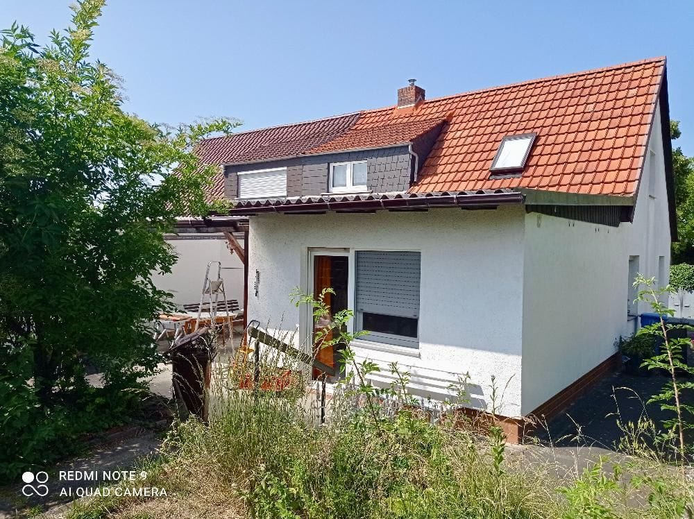 Immobilie in Schweinfurt - DHH mit Garage auf großem Grundstück in der Gartenstadt zu verkaufen - Bild 0