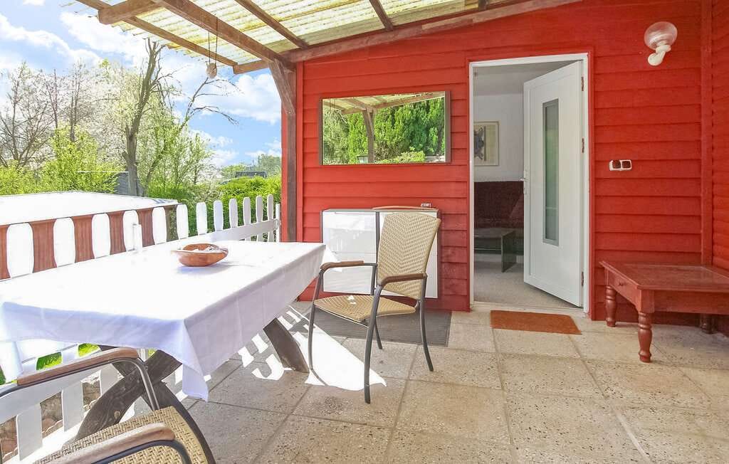 Immobilie in Burg Stargard - Traumhaft gelegenes Ferien- und Wochenendhaus in Riepke – naturnahes Refugium auf Eigentumsland - Bild 1