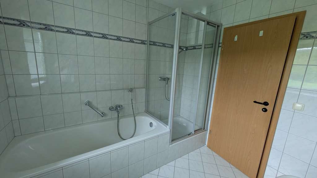 Immobilie in Burgkunstadt - Helle 3-Zimmer-Wohnung mit Südbalkon, Garage und Kellerabteil in ruhiger Lage in Burgkunstadt - Bild 4